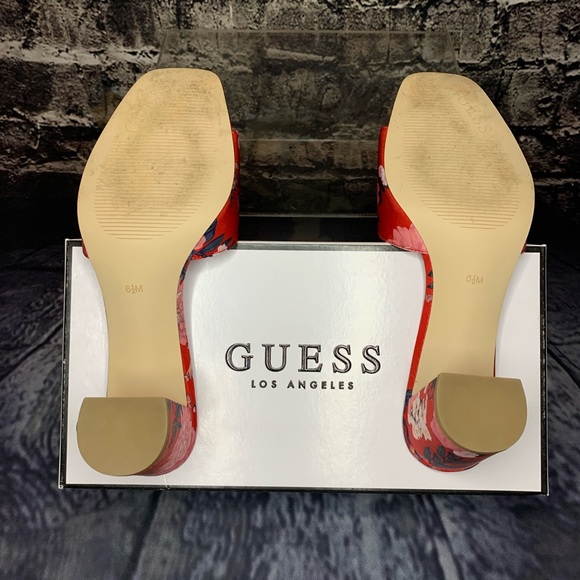 GUESS red multifabric heels 👠 - Picture 8 of 10